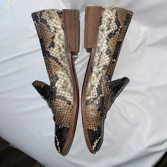 Madewell Frances Snake Embossed Leather Loafer in Warm Ash Multi color size 9.5 - Picture 4 of 16